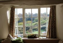 Rechazo unánime en la Costa da Morte al parque eólico Pena dos Mouros: empresas de turismo sostenible piden a la Xunta que no autorice el proyecto